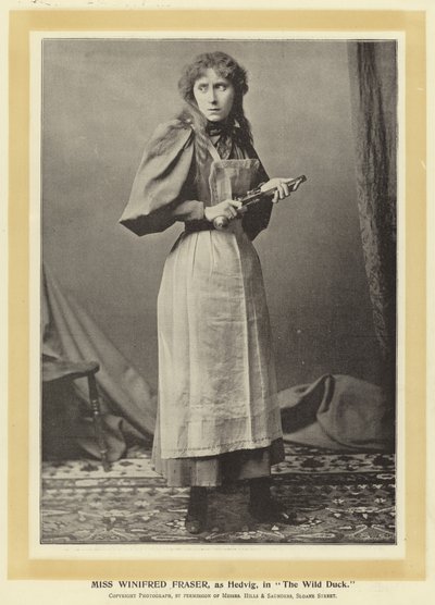Winifred Fraser小姐，作为Hedvig，在The Wild Duck中 作者 English Photographer