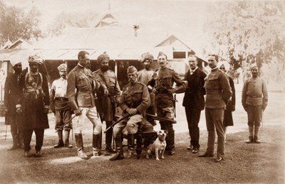 Narrain Sing，Hassan Ali，Major Hamilton D. Taylor，Ram Singh，Mohamad Khan，HSR Sir Fred，Col。P. Carew，c.1886 作者 英国摄影师