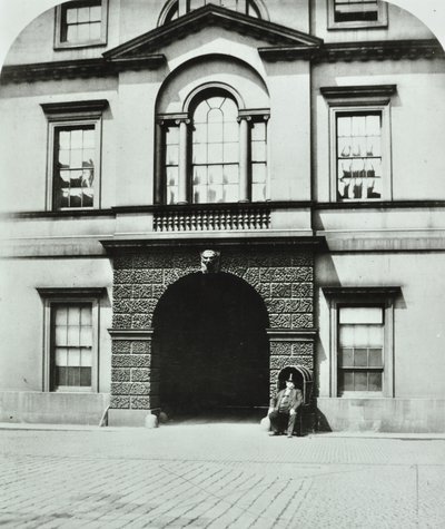 Northumberland House，Charing Cross，Westminster LB：庭院，1880年 作者 英国摄影师