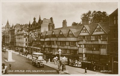 Old Staple Inn，霍尔本，伦敦 作者 英国摄影师