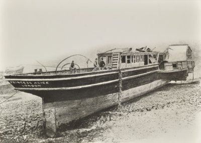 爱丽丝公主：1889年从伦敦泰晤士河升起后 作者 英国摄影师