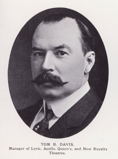 Prominent Men of London: Tom B Davis (b/w photo) 作者 英国摄影师