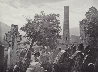 圆形塔，St Kevins十字架和厨房，Glendalough 作者 英国摄影师