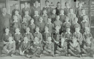 1895年学校组，不知名的学校 作者 英国摄影师