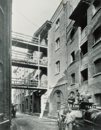 Shad Thames，伦敦，1890年 作者 英国摄影师