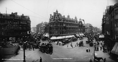 Tottenham Court Road和Oxford Steet，伦敦 作者 英国摄影师