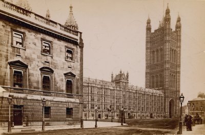 议会大厦的维多利亚塔 作者 英国摄影师