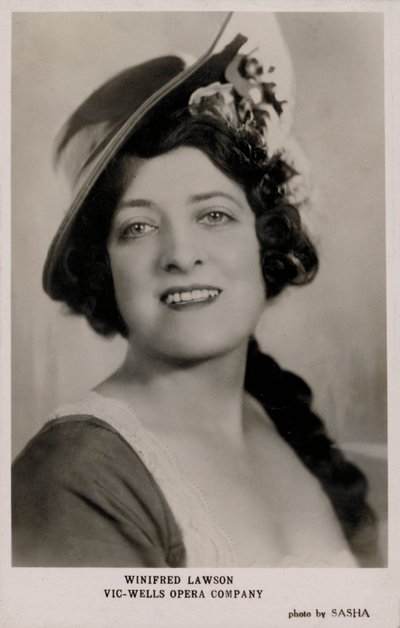 Winifred Lawson, Vic-Wells Opera Company (b/w photo) 作者 英国摄影师