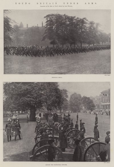 武装下的年轻英国 作者 English Photographer