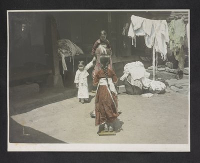 年轻女孩，韩国相册 作者 英国摄影师