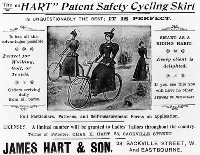 Hart专利安全自行车裙的广告，c.1897（印刷纸） 作者 英语学校