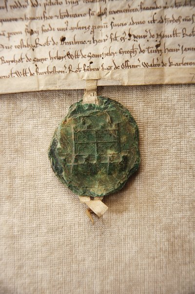 带有原始城堡图像的古代印章，为威廉-德-阿尔比尼四世制作，约1267年（纸和蜡）。 作者 英语学校
