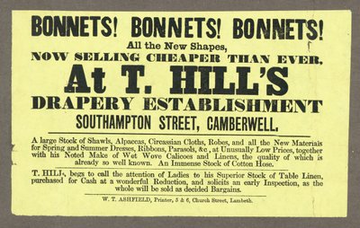 帽子！帽子！帽子！在T Hills，Southampton Street，Camberwell，London 作者 英语学校