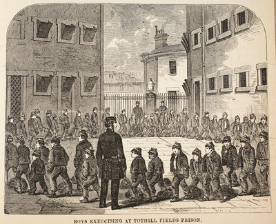 男孩在Tothill Fields监狱行走，伦敦刑事监狱的插图和监狱生活的场景由Henry Mayhew和John Binny，酒吧。 1862年 作者 英语学校