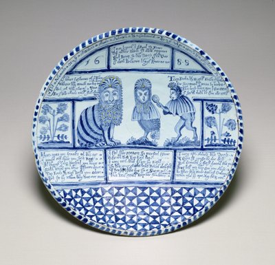 与猫，猫头鹰和一只猴子照镜子，1688（锡釉陶器）的菜 作者 英语学校