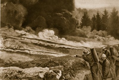 1914年至1919年盟军成功采用液体火力，首先由德国人使用 作者 英语学校