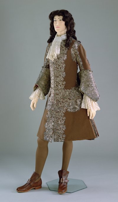 男装外套，1720年代（刺绣西国宽布） 作者 英语学校