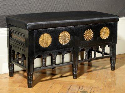 奥斯曼，1870年（黑檀木，彩绘和镀金木） 作者 English School