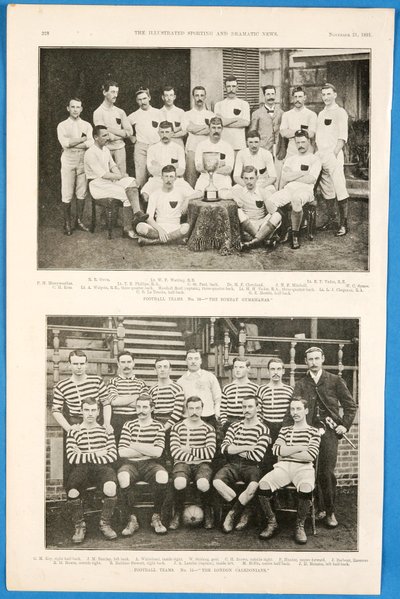 1881年11月21日，孟菲体育馆和伦敦喀里多尼亚足球队参加了“画报体育与戏剧新闻” 作者 英语学校