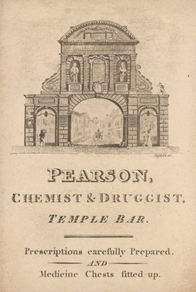 伦敦Temple Bar的Pearson化学家和药剂师的贸易卡（雕刻）。 作者 英语学校