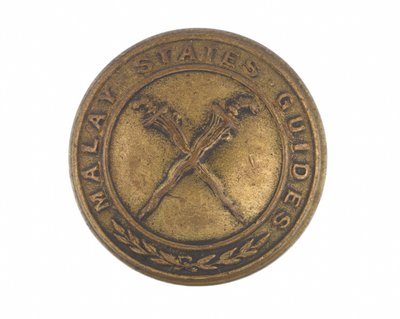 马来国家指南（1896-1919）上衣按钮 作者 英语学校