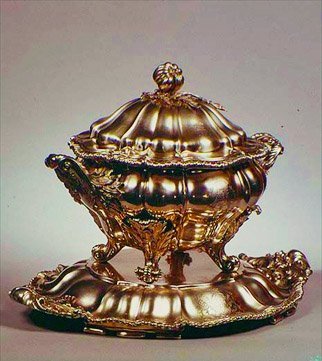 盖伦，瓜形，石榴皮，施加的边框和叶柄，由伦敦Garrards，1847年（银） 作者 英语学校