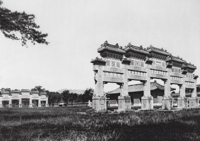 西陵，池里，满清西陵，正门（黑白照片） 作者 恩斯特·波尔施曼