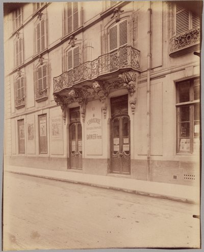 [Garnier Frères 图书馆，6 rue des Saints-Pères]。 作者 欧仁·阿格特