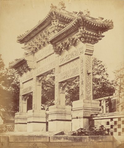 北京附近喇嘛庙的拱门，1860年10月 作者 菲利斯·比托（Felice Beato）