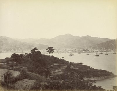 长崎，对面山上的风景 作者 菲利斯·比托（Felice Beato）