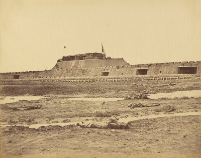 1860年8月21日，北炮台的后部显示了中国军队的撤退 作者 菲利斯·比托（Felice Beato）