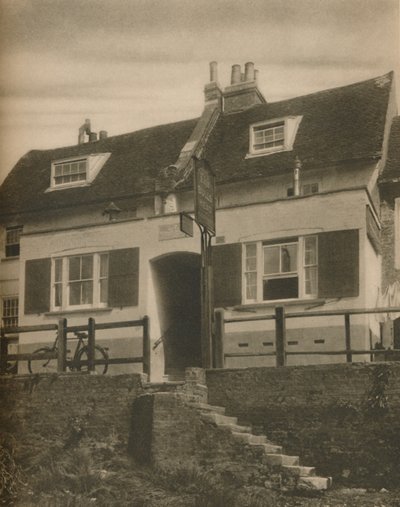 Strand-On-the-Green的牛头标志"，约1935年。 作者 场地