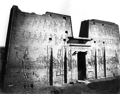 埃德富（Edfu），努比亚，埃及，1878年 作者 菲利克斯邦菲尔斯