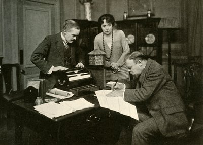 吹喇叭的投降者，1920年，1928年。 作者 富勒姆和班菲尔德