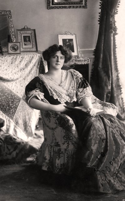 玛丽·斯图霍尔姆（Marie Studholme）1875-1930，英国女演员，1906年。 作者 富勒姆和班菲尔德