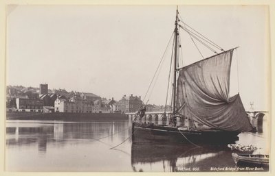 从河岸看比迪福德桥，186094。 作者 弗朗西斯·贝德福德