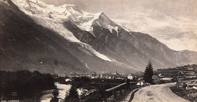 法国夏蒙尼-勃朗峰全景 作者 弗朗西斯·弗里斯