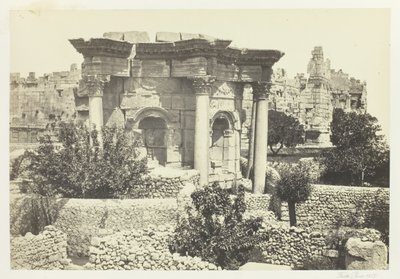 巴尔贝克的圆形寺庙，1857年。 作者 弗朗西斯·弗里斯