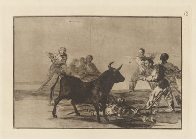 Desjarrete de la canalla con lanzas, medias-lunas, banderillas y otras armas (The Rabble Hamstring the Bull with Lances, Sickles, Banderillas and Other Arms)，图版 12，选自 La tauromaquia 作者 弗朗西斯科·德·戈雅