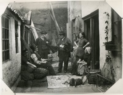 惠特比·费希尔（Whitby Fisher Folk），约1885年（相纸印刷） 作者 弗兰克·梅多·萨克利夫