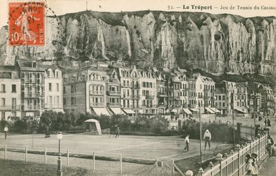 在海边小镇勒特雷波尔的网球比赛。明信片于1913年寄出。 作者 法国摄影师