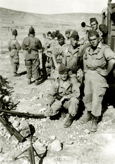 阿尔及利亚战争：1960年左右耶贝尔的年轻法国士兵 作者 法国摄影师