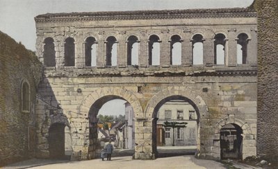 Autun，Porte Saint-Andre，Together 作者 法国摄影师