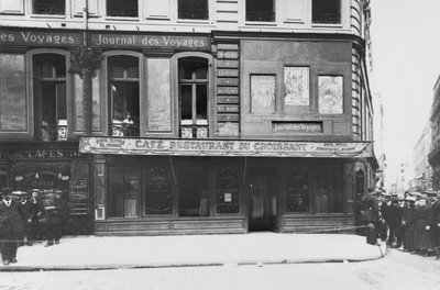 1914年巴黎蒙马特角rue du rue du Croissant rue谋杀Jean Jaures后的Cafe du Croissant咖啡馆 作者 法国摄影师