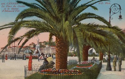 戛纳 -  Place du Casino和英格兰国王爱德华七世的雕像。明信片于1913年寄出。 作者 法国摄影师