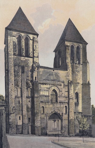 Chinon，Saint-Mexme教堂，O门面（学校） 作者 法国摄影师