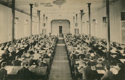 法国学校教室。 Saint-Roch，Ferrieres。明信片于1913年10月25日寄出。 作者 法国摄影师