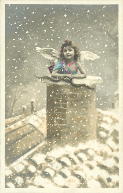 涌现从在雪的烟囱罐的女孩天使 作者 法国摄影师