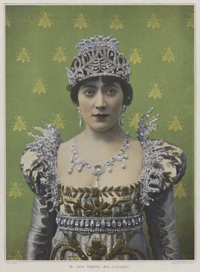 Jane Hading饰演Joseph que Reine的Josephine（彩色照片） 作者 French Photographer