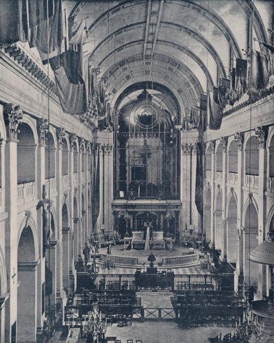 Paris: Altar of the Church of the Invalides (b/w photo) 作者 法国摄影师